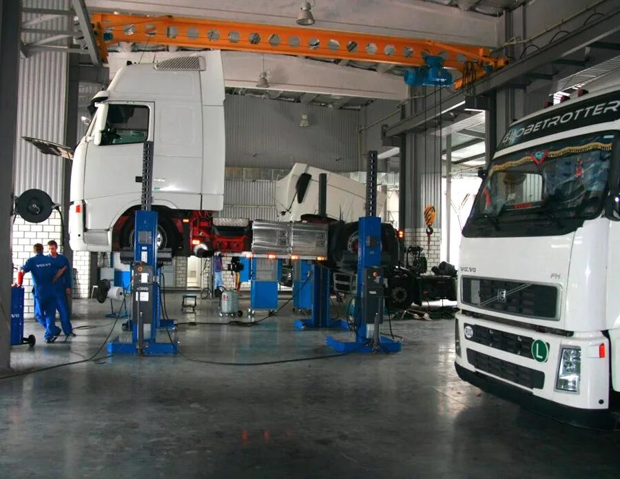 Навля трак центр. Навля трак центр. Эвакуатор грузовых автомобилей. Трак центр. Оригинальные запчасти вольво.