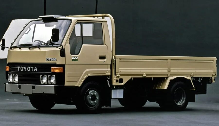 Каталог запчастей Toyota