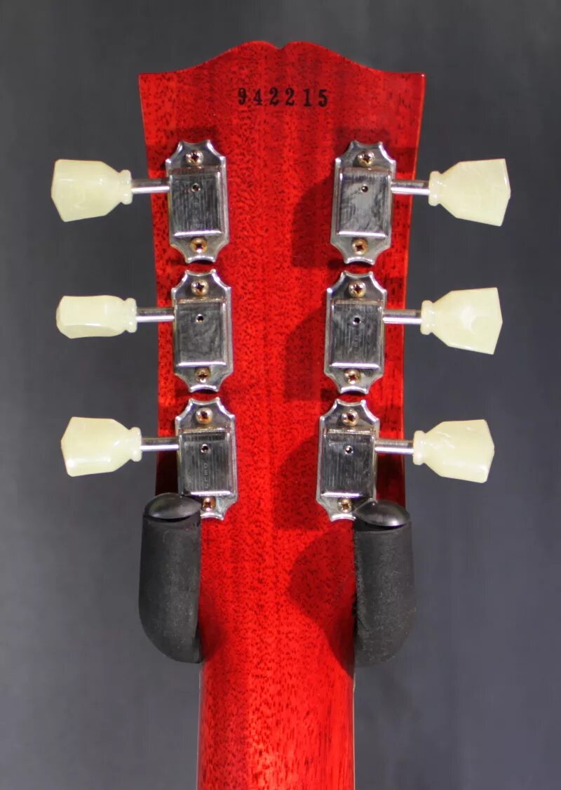 Номер гитарный. Gibson les paul standard 60s. серийные номера gibson les paul. гибсон гитара серийник.