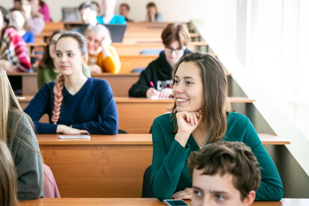 Студенты. Историческое образование студенты. Литовские студенты. Преподавание истории в школе. Историческое образование в школах