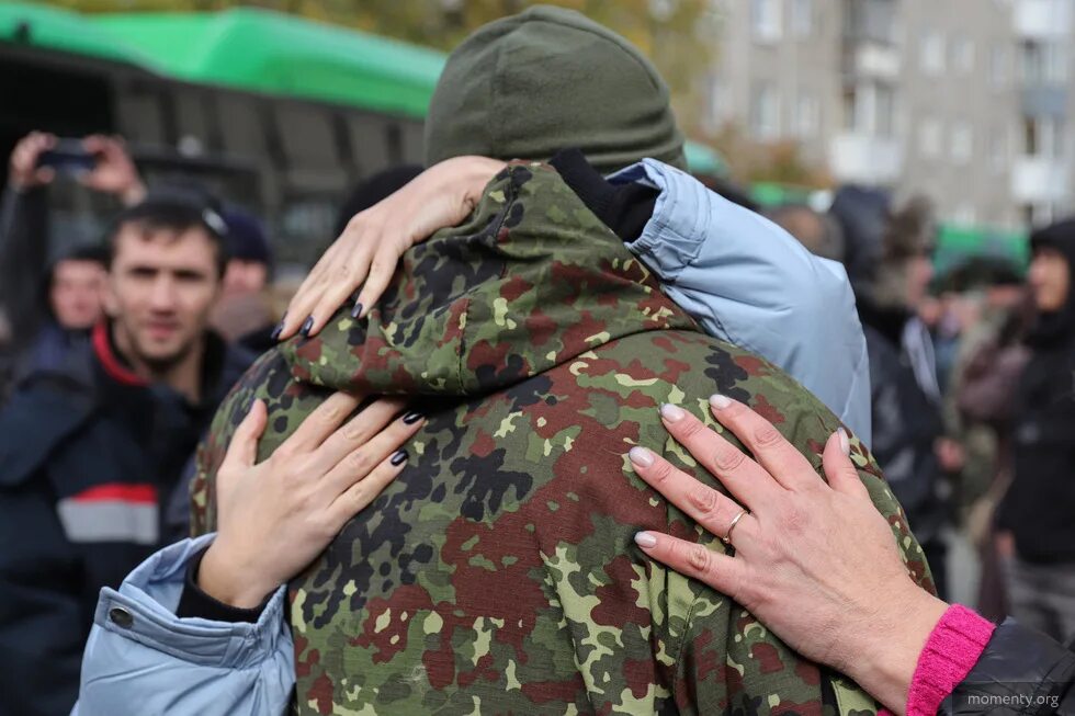 Вновь мобилизованные. Мобилизация. Мобилизованные солдаты. Солдаты мобилизация. Мобилизация в России.