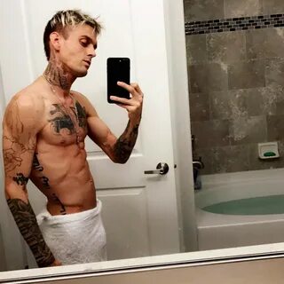 General picture of Aaron Carter - Photo 336 of 3993. 