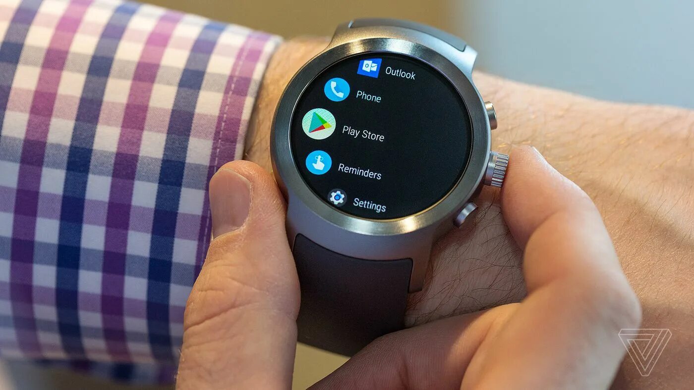 Android 9 часы. Android wear часы. смарт часы google. смарт часы андроид круглые. умные часы с гуглом.