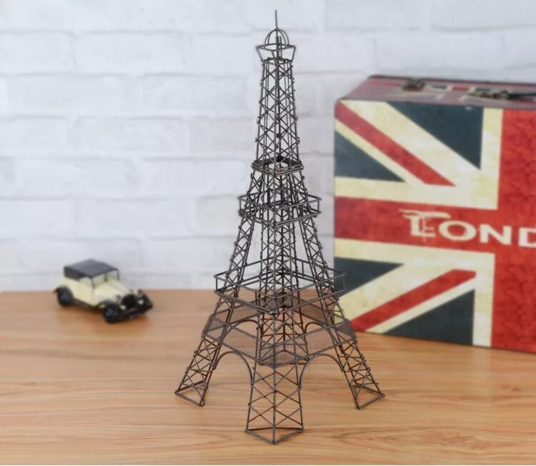Бумажный макет башни. Эйфелева башня макет. Эйфель 2021. Эйфелева башня из проволоки. Башня из бумаги.