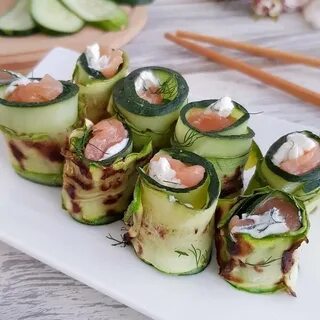 Рулетики из огурцов с ветчиной