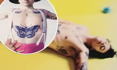 Harry Styles poses completely NAKED inside a giant heart for new album Fine...