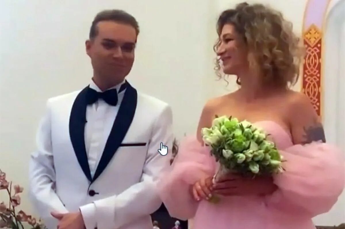 Давай женился. Свадьба Гогена Солнцева и Полины Терешкович.