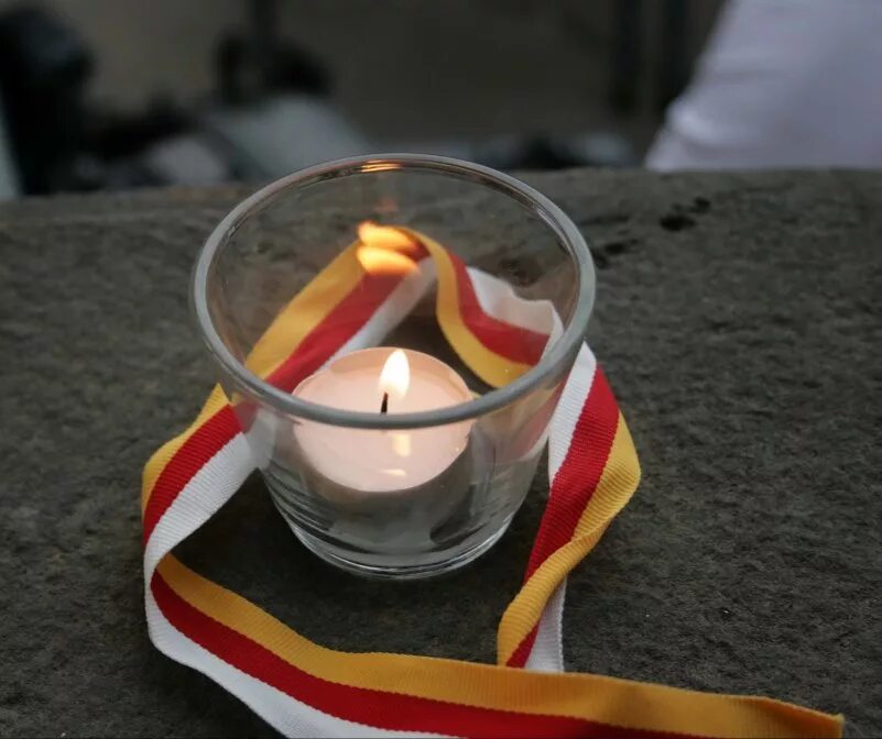 008 помним. Цхинвал 08.08.08 помним. южная осетия 2008 помним. цхинвал 08.08.2008 свечи.