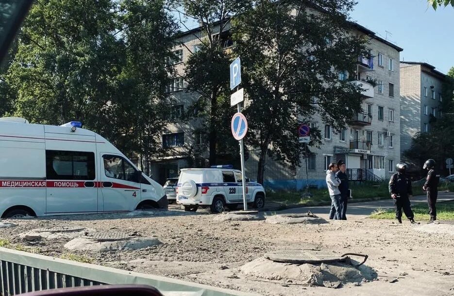 Аварийка биробиджан. Чистый город биробиджан. Машина газовой службы. Аварийка биробиджан. Аварийка биробиджан.
