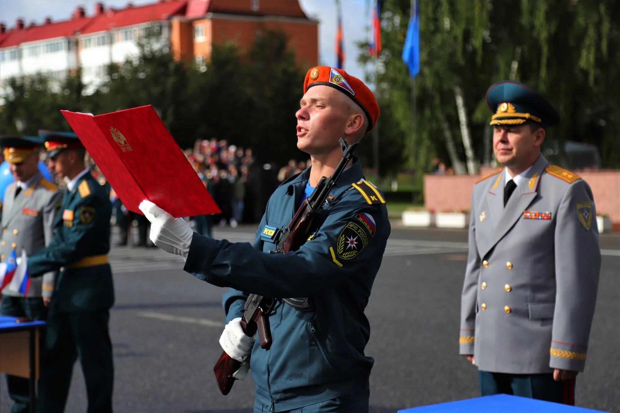 Присяга АГЗ МЧС. Панченков АГЗ МЧС. Курсанты АГЗ МЧС России. АГЗ МЧС присяга 2022.