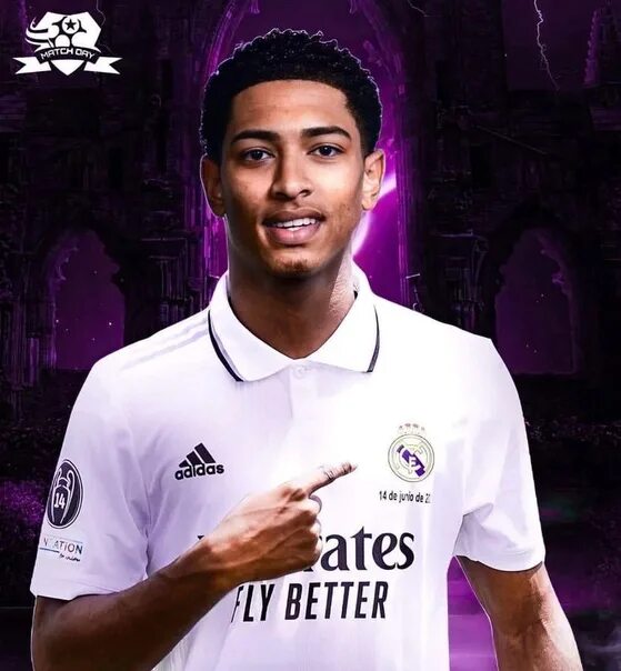 Беллингем фото на аву Anchelotti said: "Bellingham at the 2022 show that he is an excellent midfielder