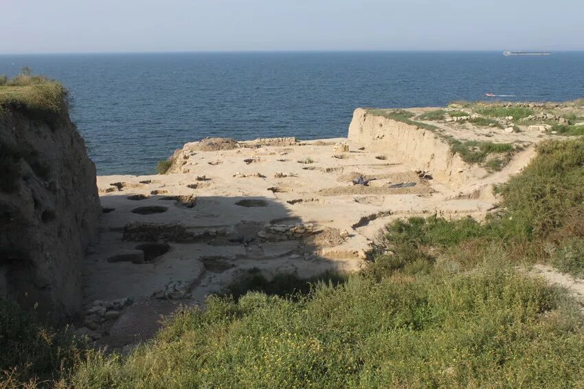 Археологический комплекс Гермонасса-Тмутаракань. Тамань Городище Тмутаракань. Гермонасса Тамань. Городище Гермонасса Тамань. Тамань это крепость в степи