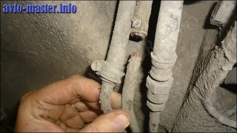 Снять топливопроводы