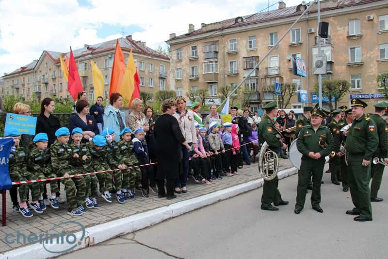 Площадь металлургов череповец. Площадь металлургов 5 череповец. площадь металлургов 2 череповец. площадь металлургов 2 череповец на карте. площадь металлургов нерепоstw.