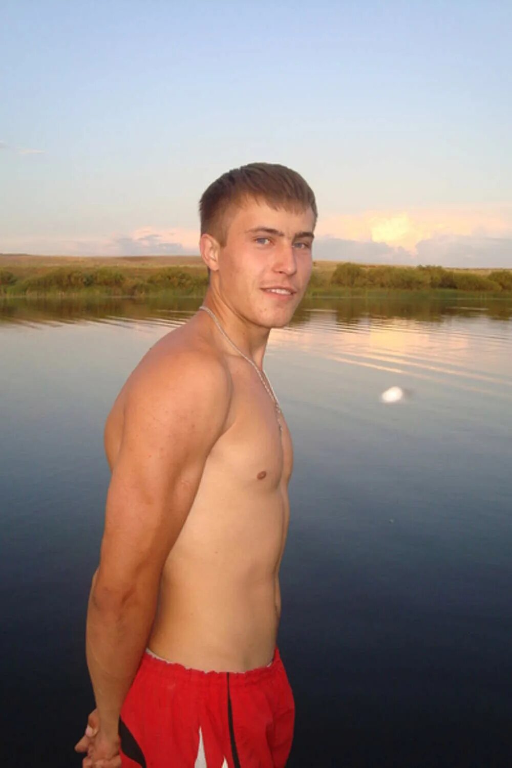 Вульф блоггер. Артем вольф. артём волков блоггер тула. артём вольф блоггер 2025. артём вольф тула блоггер.