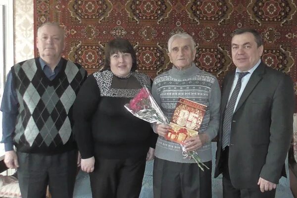 Ершичи смоленской обл. Ершичи смоленской обл. Ершичи памятник. Школа ершичи смоленская область. Ершичи смоленская область.