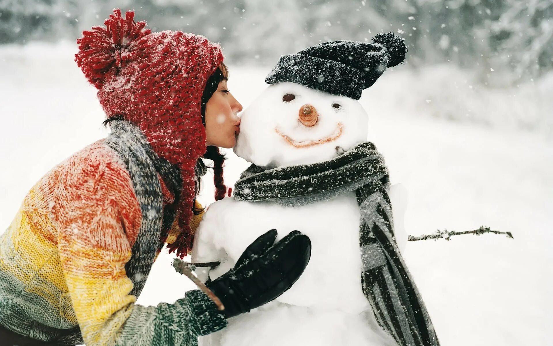 Хочется нового года. Зимнее настроение. Снеговик. Новый год любовь. Романтичный Снеговик.