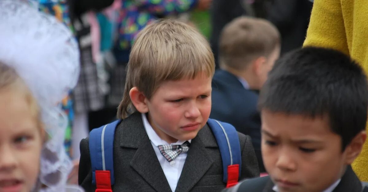 Водить ли детей в школу