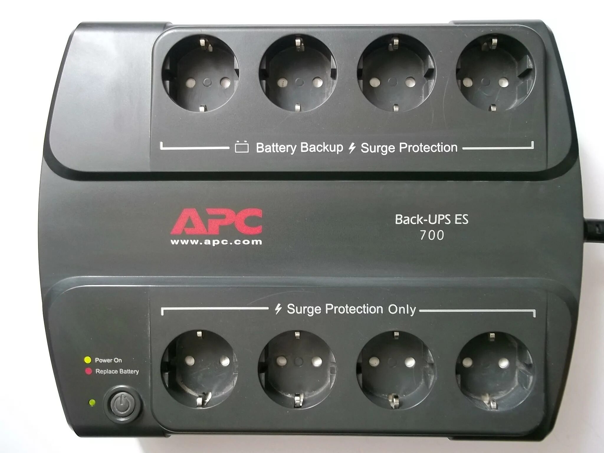 ИБП APC back-ups es 700va be700g-RS. Back ups es 700. APC back-ups es 700. ИБП АРС back-ups es 700. Ибп back ups es 700