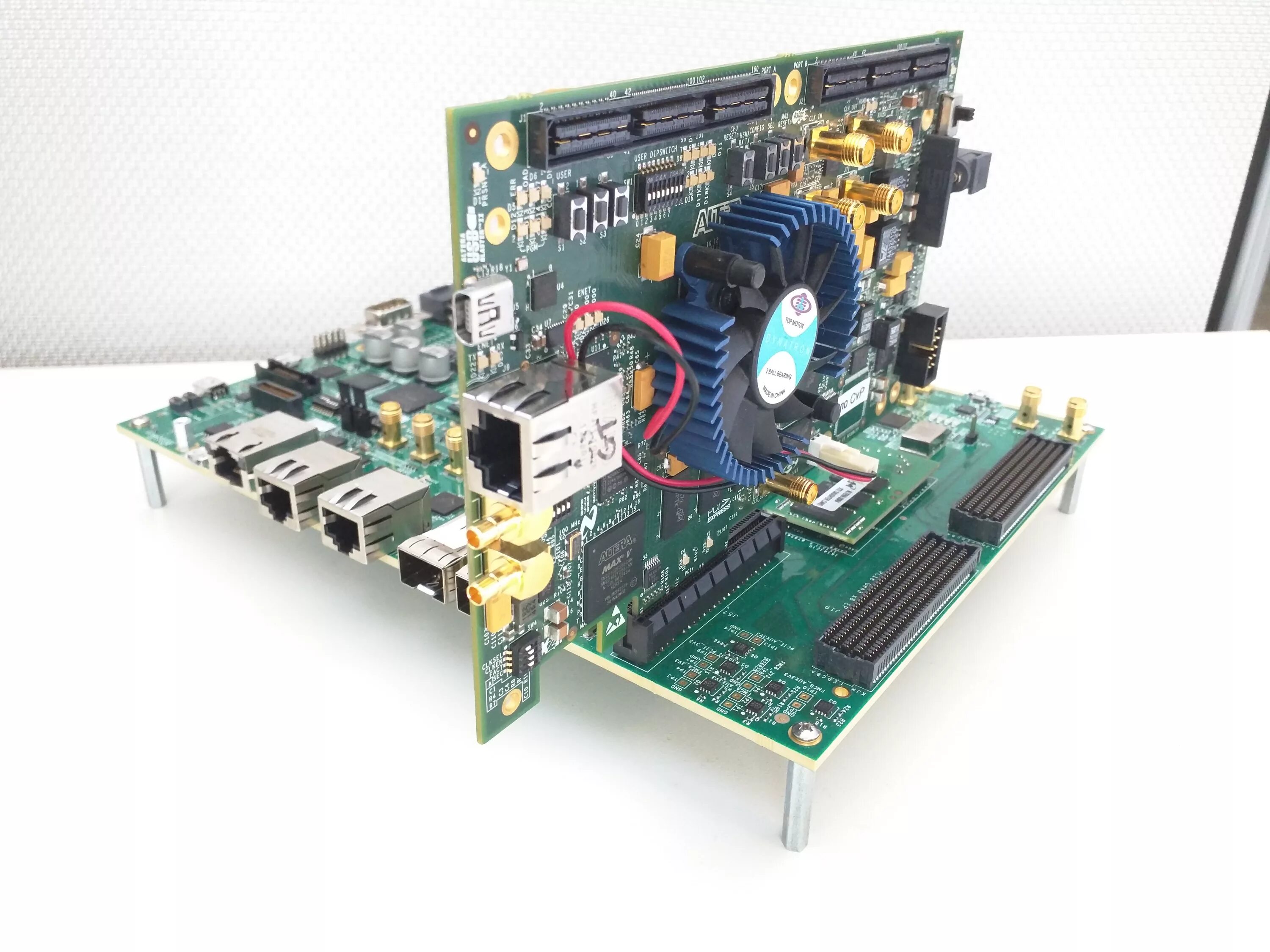 C200 series chipset family. PCI E FPGA Cyclone 10 GX. Intel 6 Series c200. Nx8800gt v117. Intel 6 Series/c200 Series Chipset Family.