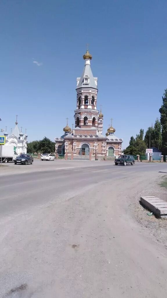 Гисметео большая мартыновка ростовская область. Церковь большая мартыновка ростовская область. церковь в слободе большая мартыновка. мартыновский храм святой троицы.