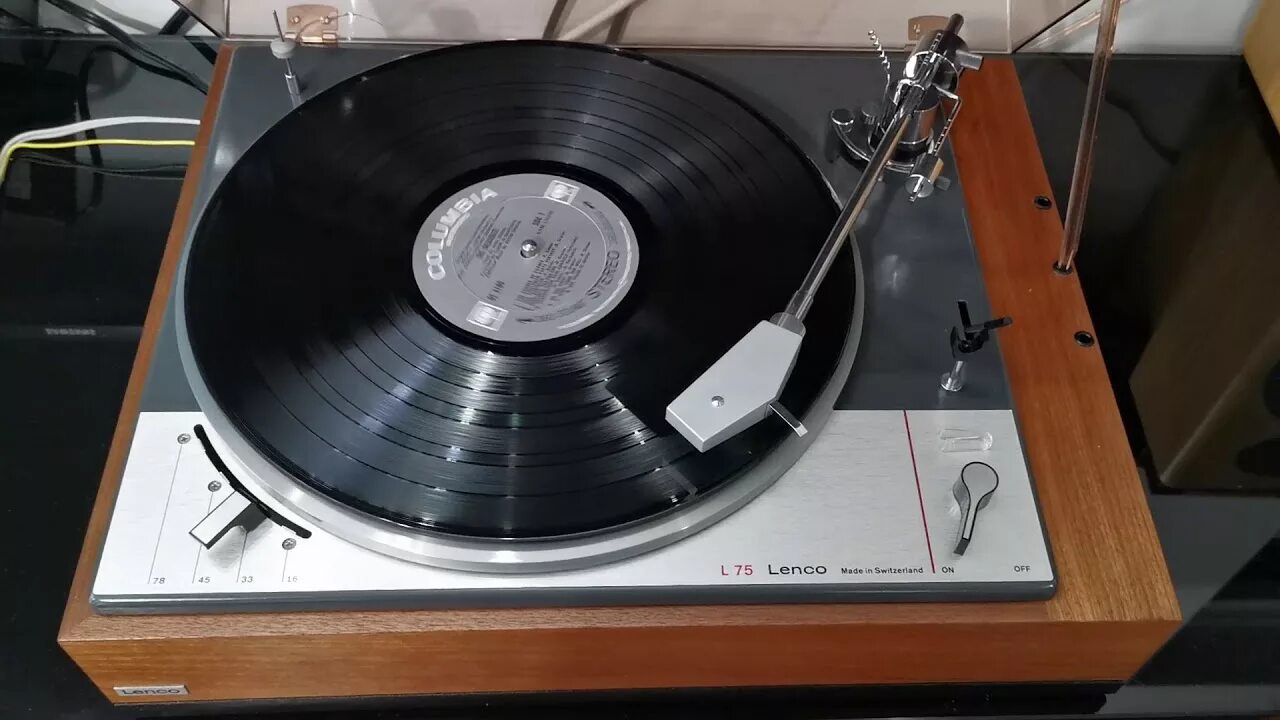 Lenco direct drive turntable l-3809 black. Проигрыватель lenco l78. Lenco l75 проигрыватель винила. Виниловый проигрыватель lenco. Lenco 600.