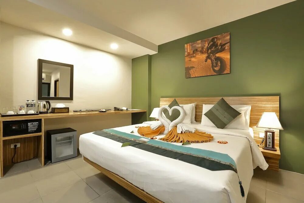 Gu hotel. Пхукет отели. Gu hotel 3 пхукет патонг. Gu hotel 3 пхукет патонг. Gu hotel.
