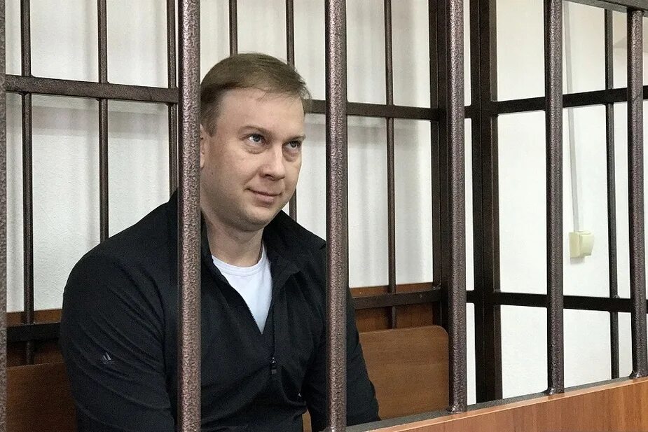 Павлом плотниковым