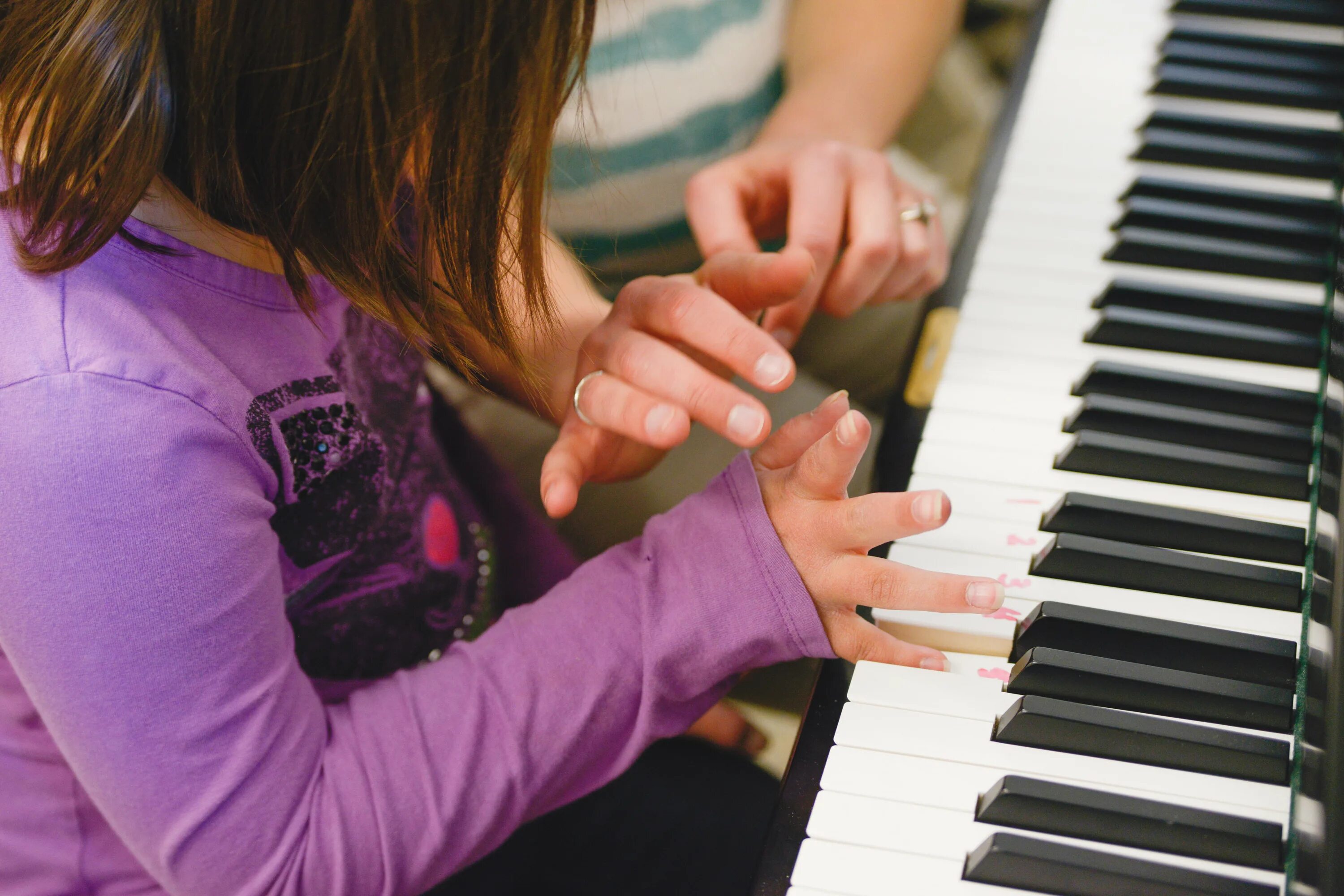 Музыка с хлопками. Музыкотерапия. Музыкальная терапия. Музыкальная терапия для детей. Музыкотерапия для детей.