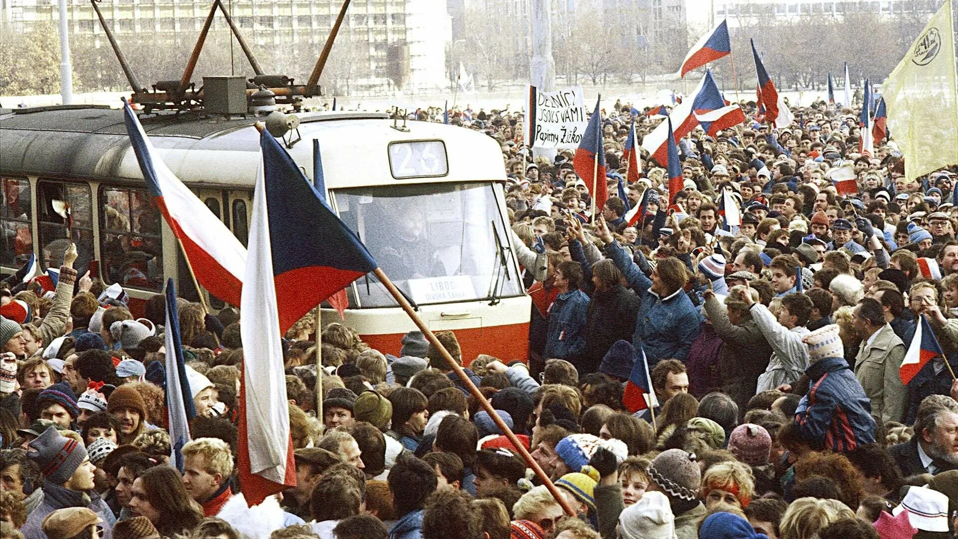 Бархатные революции 1989 страны