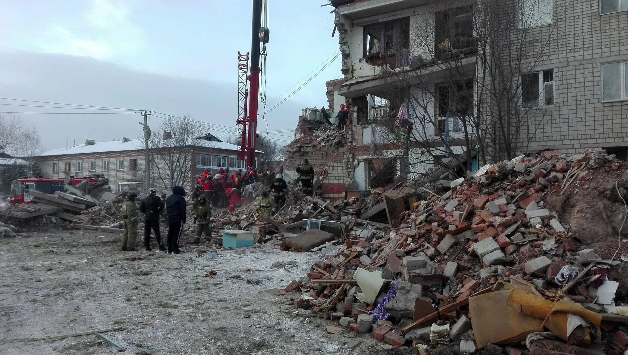 Взрыв газа Хабаровск Корфовский. Дом в Хабаровске после взрыва газа. Взорванный дом Вересовка. Взрыв дома поселок Корфовский. Россия гибнет