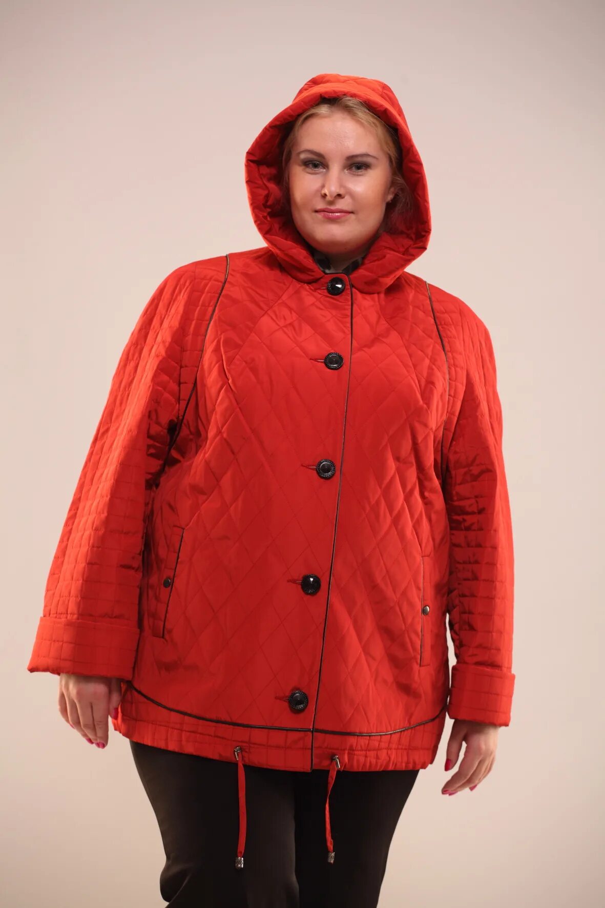 Куртки больших размеров недорого. Осенняя куртка женская большого размера. Недорогие куртки больших размеров женские. Дешевые женские куртки больших размеров. Красные куртки для полных.