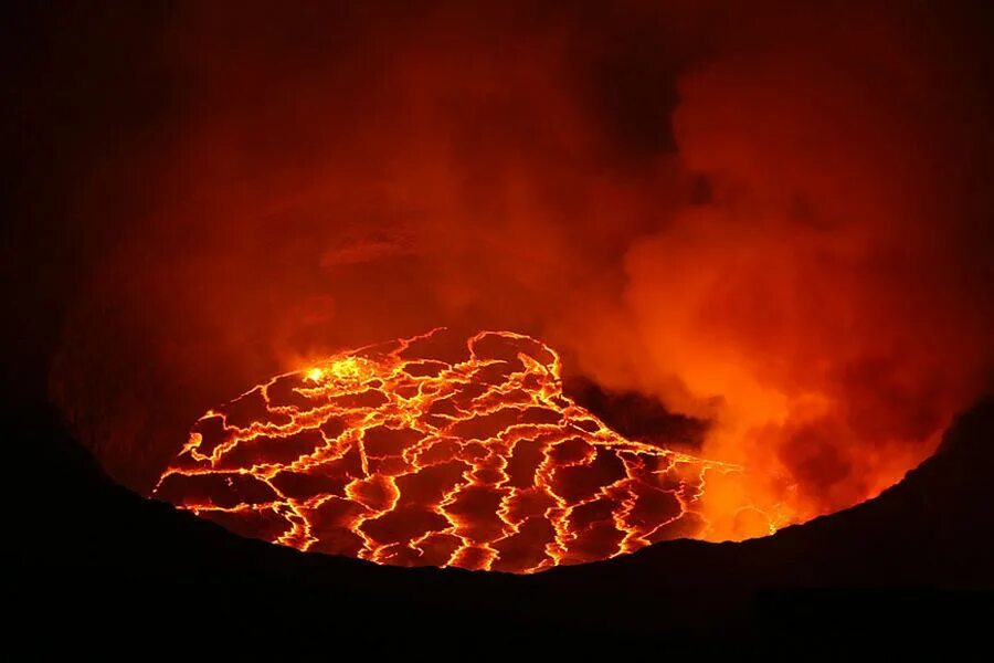 Кипящее небо. Извержение вулкана лава. Жерло вулкана Даллол. Кипящая лава. Извержение вулкана анимация.