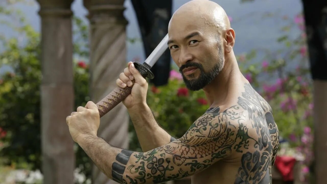 Майкл джей уайт восхождение сокола. Восхождение сокола фильм латиф кроудер. Восхождение сокола русский. Восхождение сокола русский. Восхождение сокола фильм 2014.