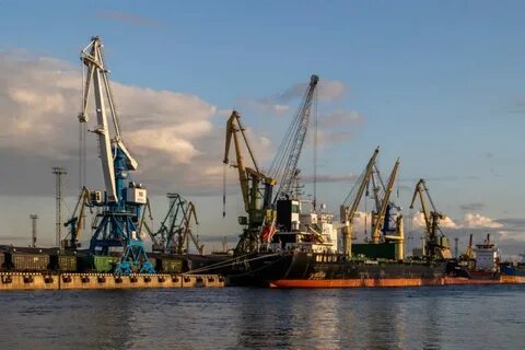 To make port