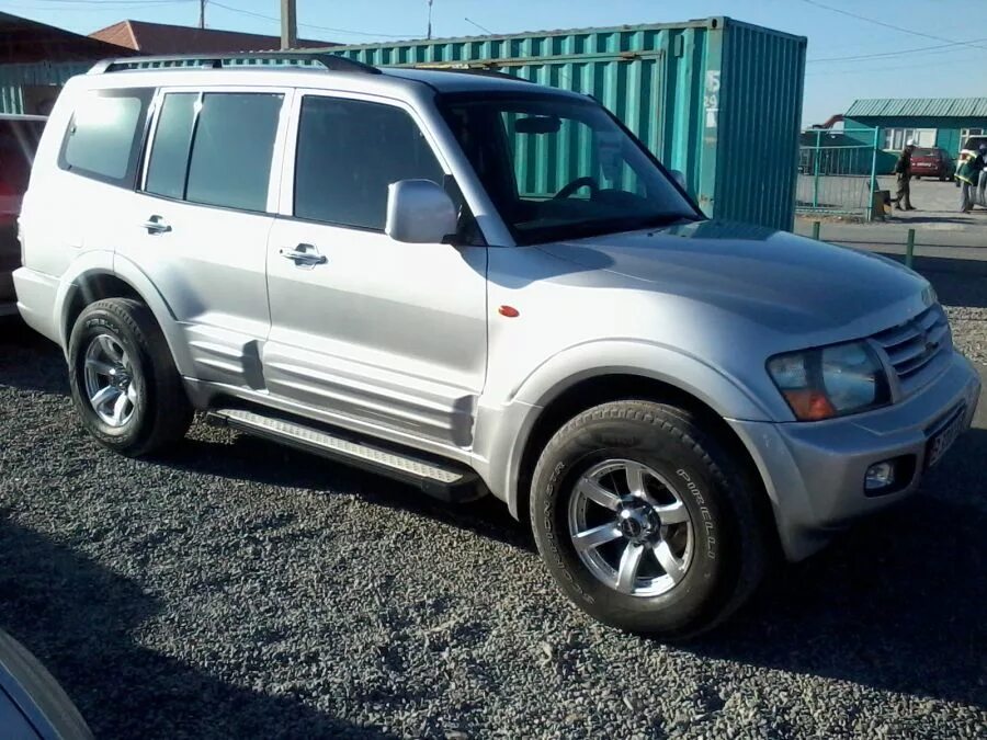 Mitsubishi pajero 2001. Митсубиси Паджеро 2001г. Mitsubishi Pajero 2001 года. Мицубиси Паджеро 2001 года.