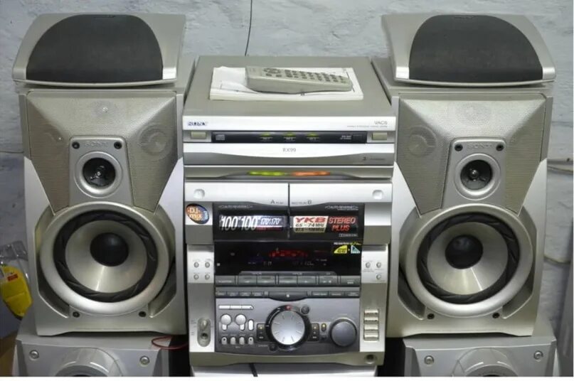 Сони музыкальный центр 2000х. Sharp cd-c1600. Сони музыкальный центр 2000. Sony mhc-v02. Музыкальный центр panasonic sa-ch34.