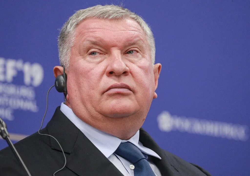 Сечин глава роснефти. Сечин глава роснефти. Сечин 2000. Сечин глава роснефти. Сечин глава роснефти.