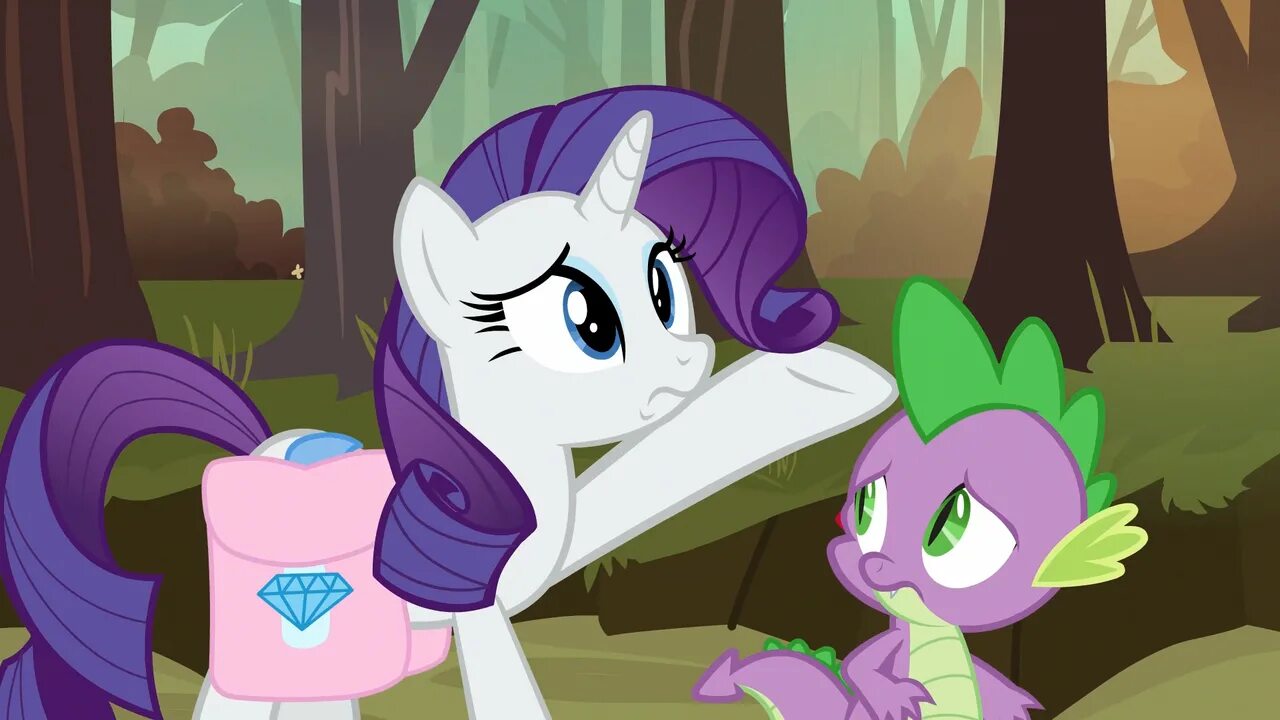 Зимний спайк. Рарити и Спайк скрин. Rarity and Spike screencap. Рарити и Спайк Скриншоты. Рарити и Спайк за кристаллами.