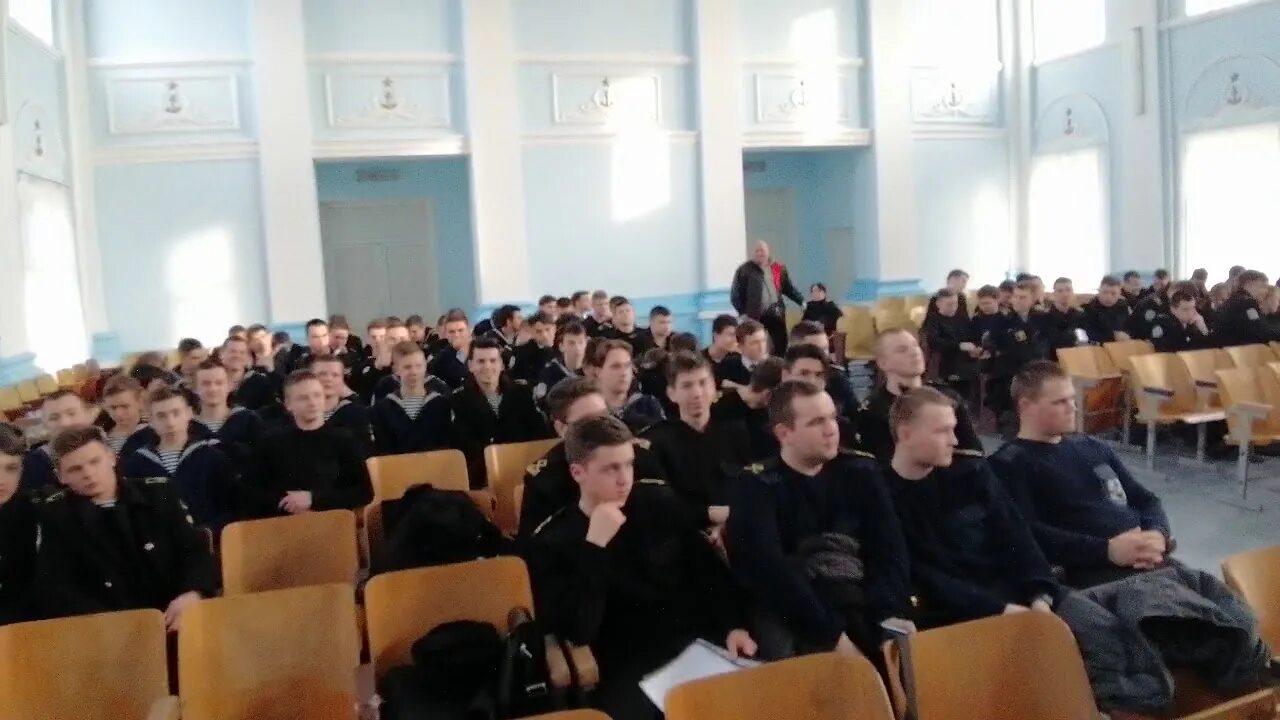Херсонское мореходное училище. Херсонское мореходное училище. Херсонская государственная морская академия. Херсонское мореходное училище здание. Херсонский морской колледж.