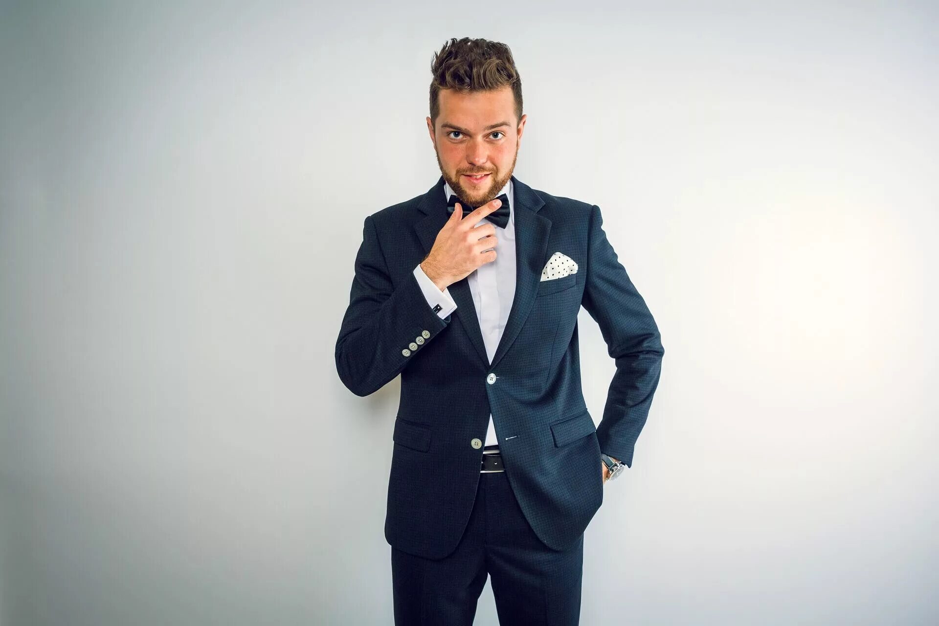 Тамада мужчина. Фотосессия для ведущих праздников. Фотосессия ведущего. Контент ведущего. Фотосессия ведущего.