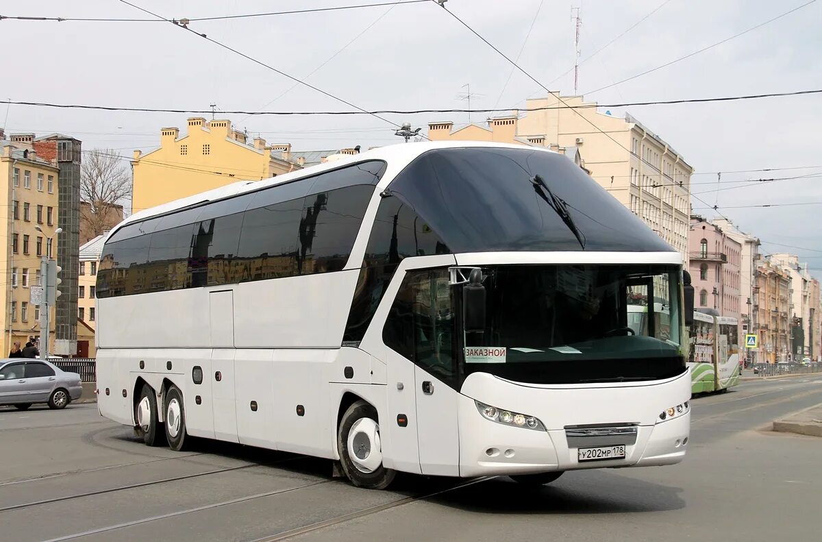Перевозки автобусы спб. 833 Автобус Санкт Петербург. Автобус 285 СПБ. Автобус Санкт Петербург Тирасполь. Автобус Питер Казанский.