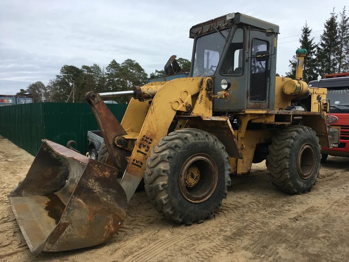 Авито свердловская область погрузчики. Komatsu fd18t-21. Львовский погрузчик 4075 4х4. Komatsu fg15t-20. Авито свердловская область погрузчики.
