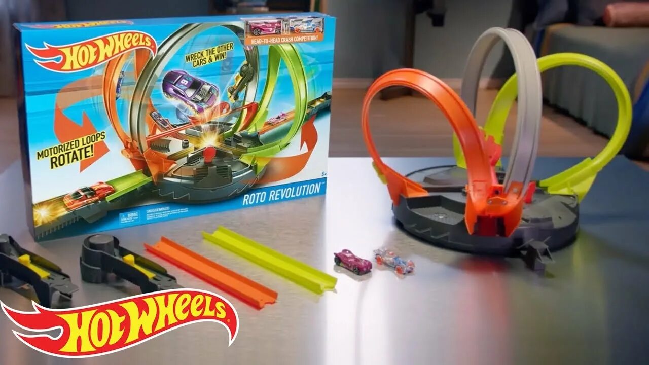Парки hot wheels. Парковка hot wheels 2010. Хот вилс сити игровой набор. Hot wheels скейтборд. Hot wheels скейт парк.