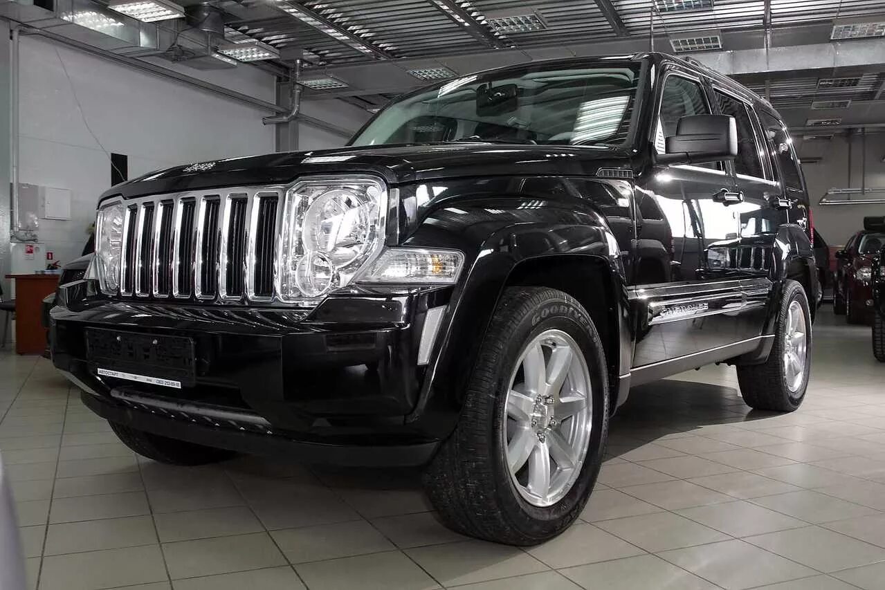 Jeep Cherokee 2008. Jeep Cherokee 2008 2.8 дизель. Джип Чероки 2008 дизель. Jeep Liberty 2008 2.8 дизель. Куплю внедорожник дизель с пробегом