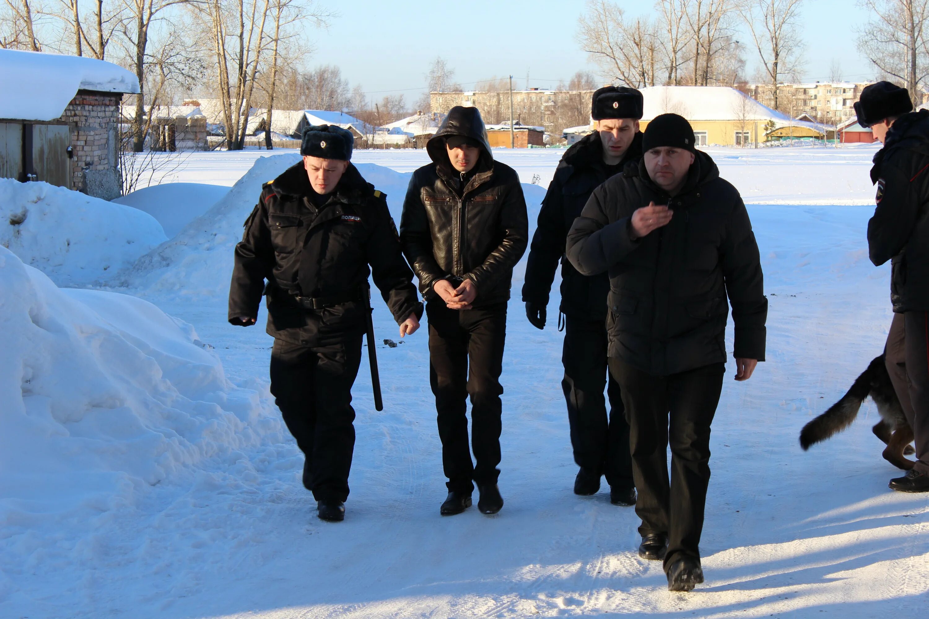 Нападение на завод. Криминал Красноуральск. Химзавод Верхотурье. Полиция город Красноуральск. Красноуральск фото.