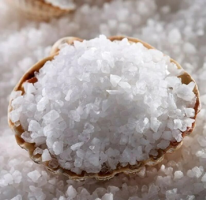 Солонка для соли. Соль salt. Поваренная соль. Ложка соли. Поваренная соль.