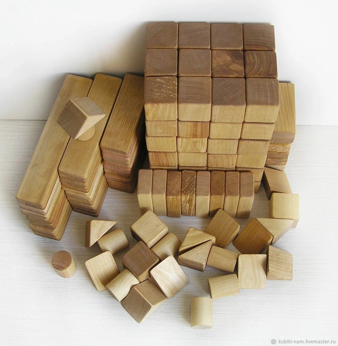 Деревянные кубики купить. Набор деревянных кубиков. Кубики деревянные неокрашенные. Маленькие деревянные кубики. Большие деревянные кубики.