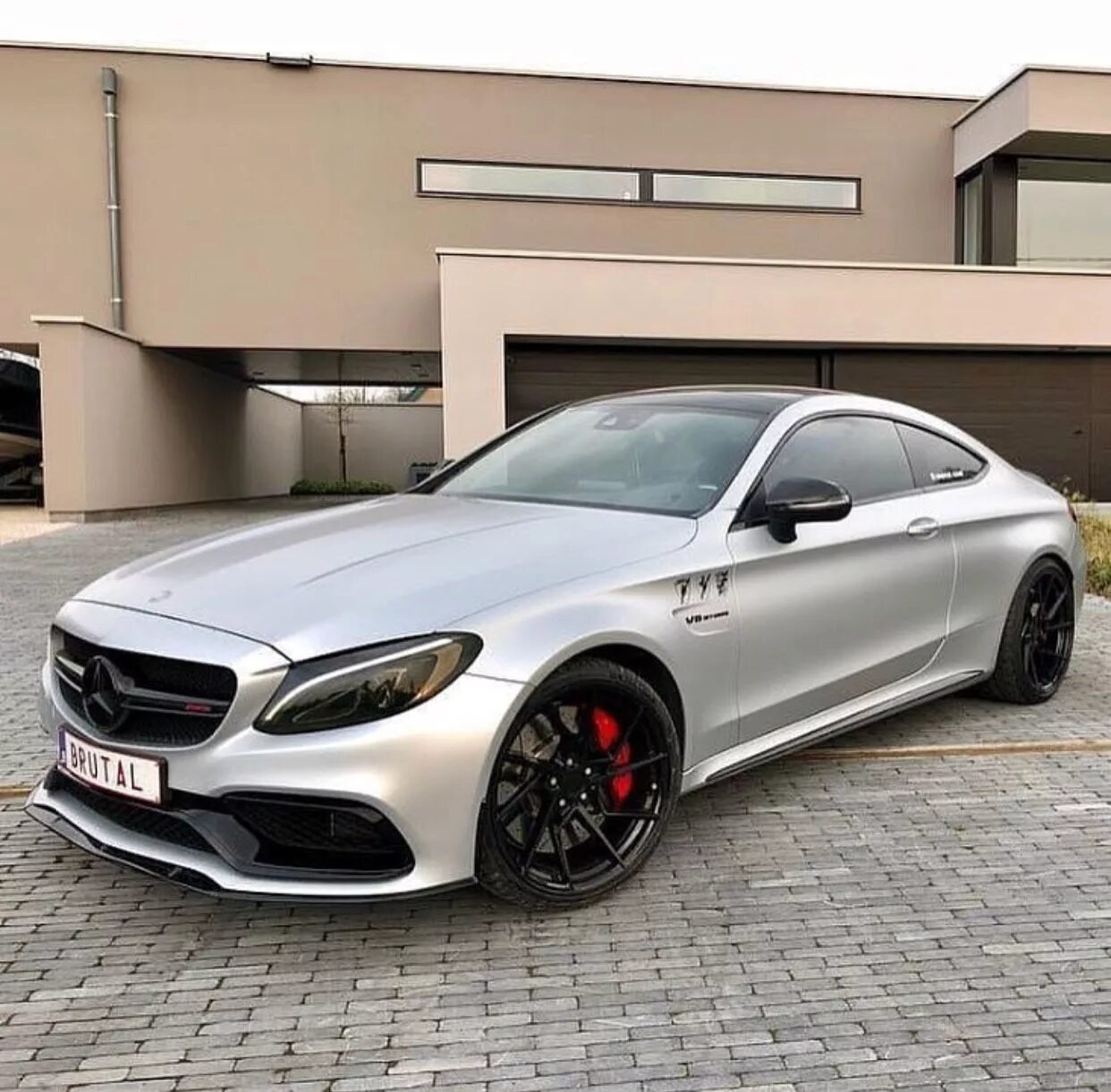 Mercedes Benz c63s AMG. Мерседес АМГ C 63 S. Мерседес Бенц АМГ 63. Мерседес-Бенц c63 AMG.