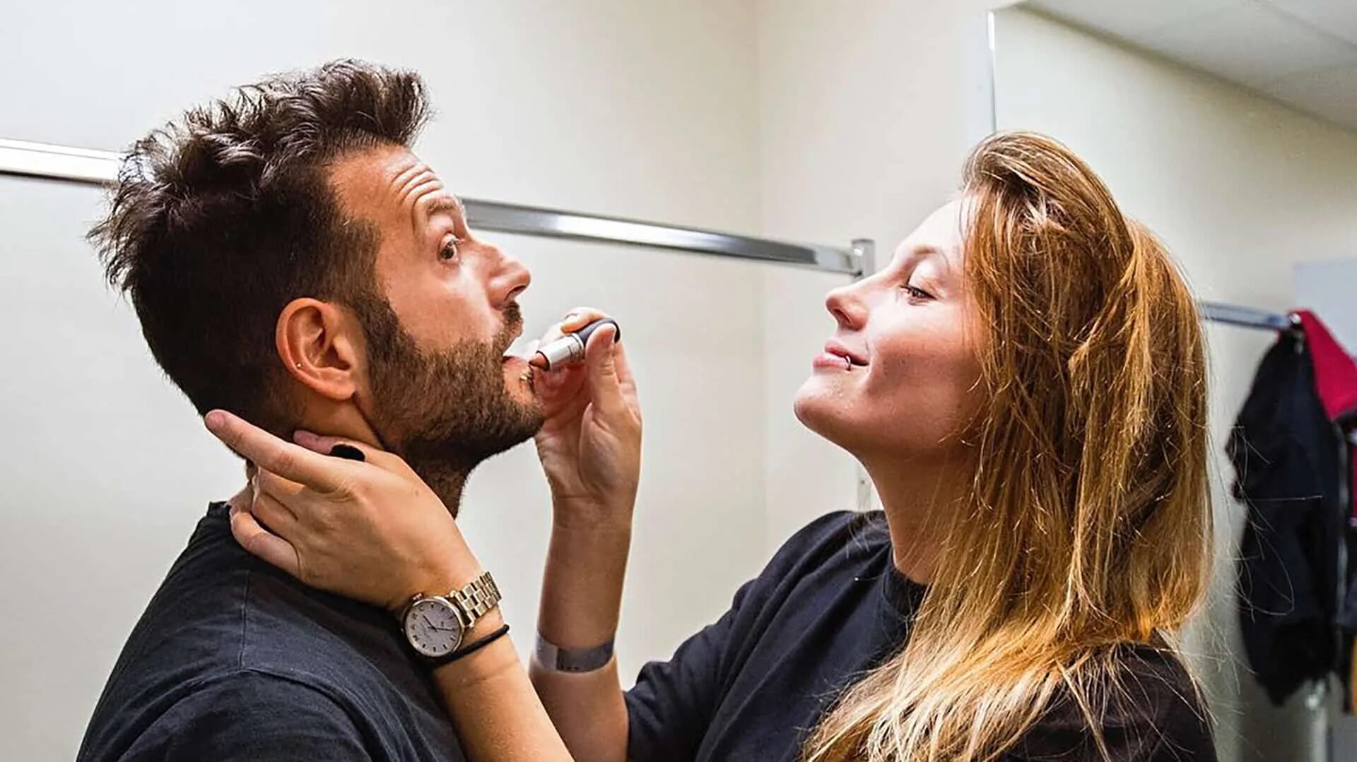 Charlotte de witte age. Enrico sangiuliano charlotte de witte. charlotte de witte муж. the age of love charlotte de witte enrico sangiuliano. фото enrico sangiuliano.